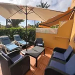 Blu Papagayo דירה